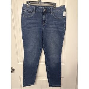 Woman's Maurice's Mid-rise Skinny Jeans Size 12 Short NWT